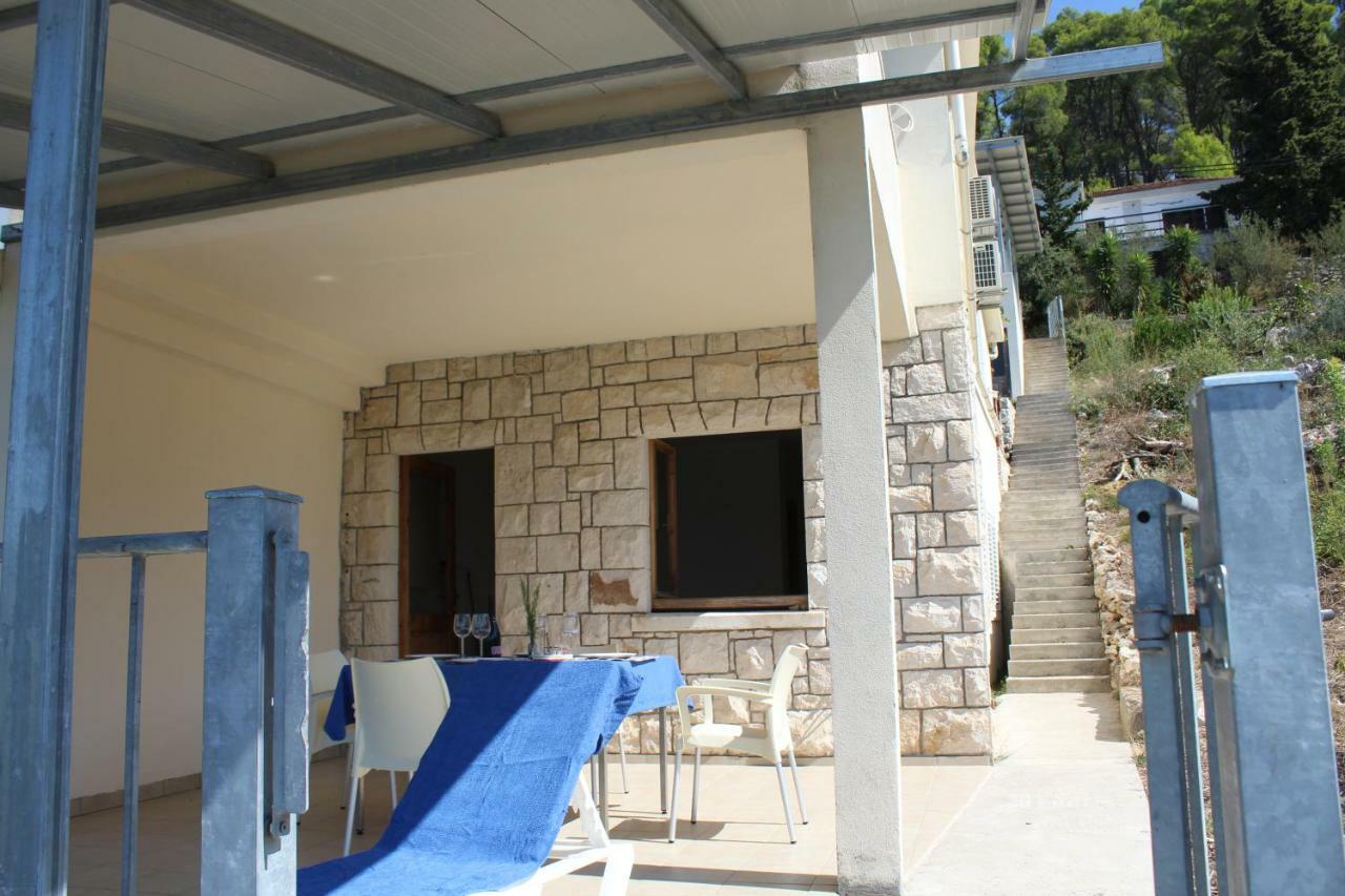 Apartments Andrea فيلا لوكا المظهر الخارجي الصورة